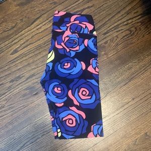LulaRoe OS Leggings - Disney Roses
